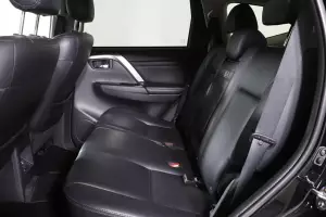 Mitsubishi  12