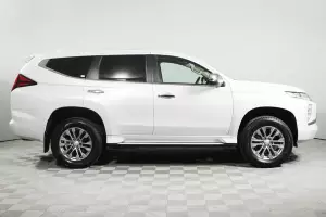 Mitsubishi  3