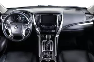 Mitsubishi  11