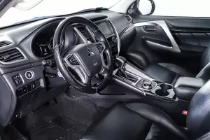 Mitsubishi  14