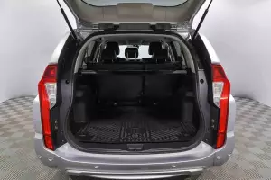 Mitsubishi  5