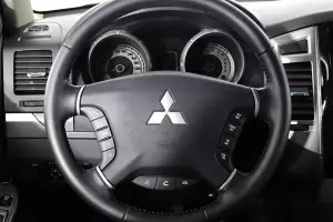 Mitsubishi  11