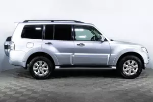 Mitsubishi  3