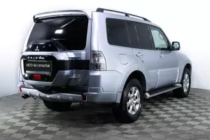 Mitsubishi  4