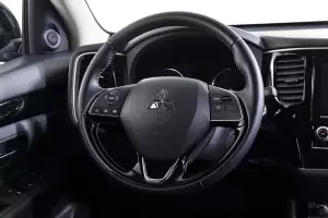 Mitsubishi  5