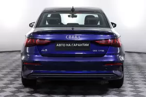 Audi  5
