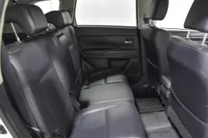 Mitsubishi  12