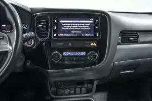 Mitsubishi  8