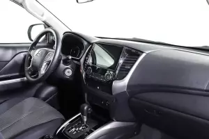 Mitsubishi  11
