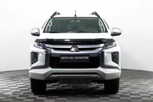 Mitsubishi  2