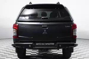 Mitsubishi  5
