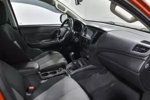 Mitsubishi  4