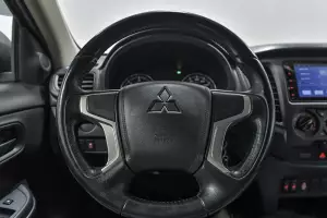 Mitsubishi  5