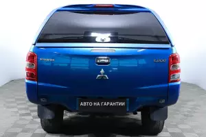 Mitsubishi  4