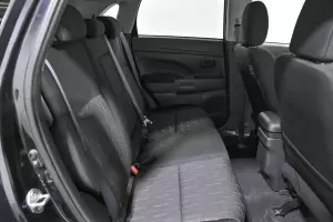 Mitsubishi  12