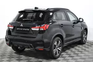 Mitsubishi  3