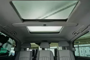 Mercedes-Benz  6