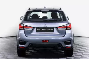 Mitsubishi  5