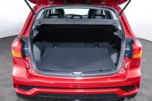 Mitsubishi  6