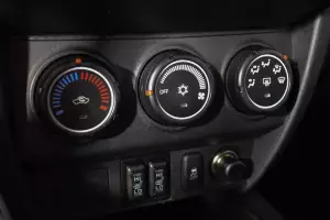 Mitsubishi  10