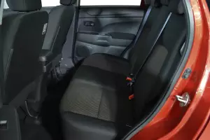 Mitsubishi  12