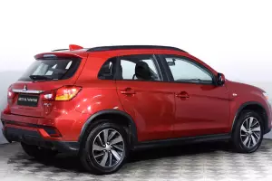 Mitsubishi  4
