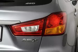 Mitsubishi  14