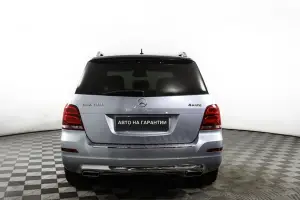 Mercedes-Benz  5