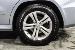 Mercedes-Benz  8
