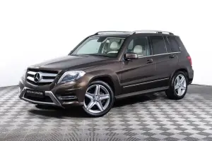 Mercedes-Benz  10