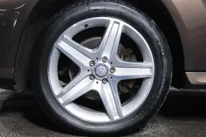 Mercedes-Benz  1