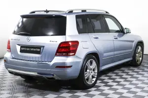 Mercedes-Benz  4