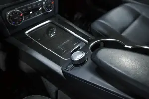 Mercedes-Benz  8
