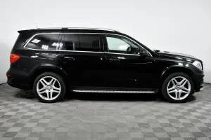 Mercedes-Benz  3