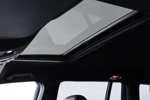 Mercedes-Benz  4
