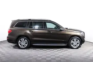 Mercedes-Benz  20