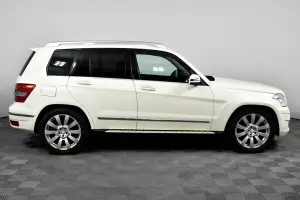 Mercedes-Benz  3