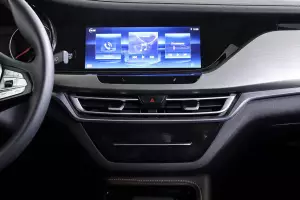 Changan  8