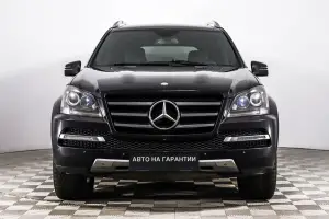 Mercedes-Benz  2