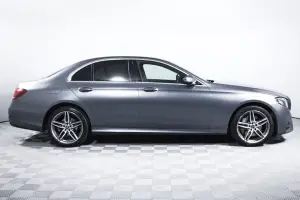Mercedes-Benz  3