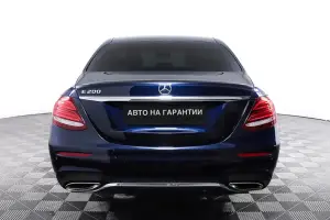 Mercedes-Benz  14