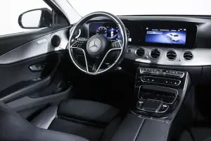 Mercedes-Benz  15