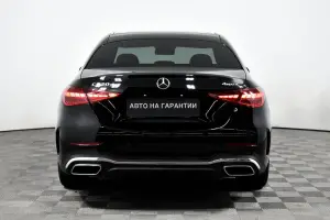 Mercedes-Benz  5