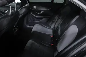 Mercedes-Benz  11