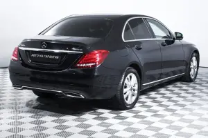 Mercedes-Benz  4