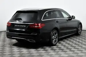 Mercedes-Benz  4