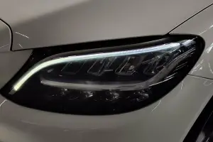 Mercedes-Benz  14
