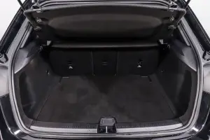 Mercedes-Benz  6