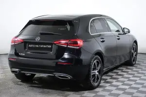 Mercedes-Benz  4