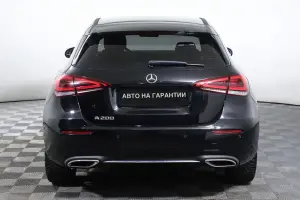 Mercedes-Benz  5